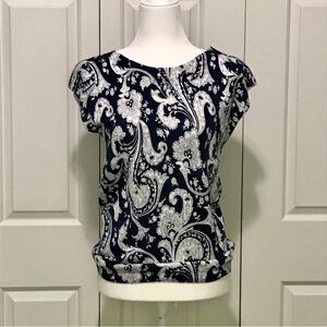 Talbots Navy & White Paisley Boat Neck Cap Sleeve Soft Knit Sweater Top Size MP